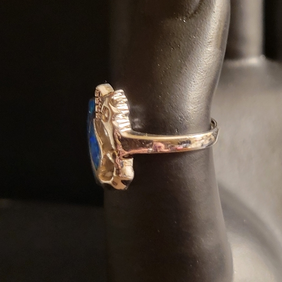 925 Sterling Silver and Lab Opal Seahorse Ring - Picture 2 of 4